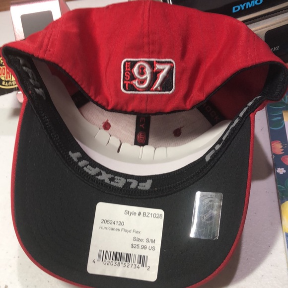 Carolina Hurricanes NHL Old Time Hockey Floyd Flex Fit Hat Cap All Guts No Glory - Picture 2 of 5